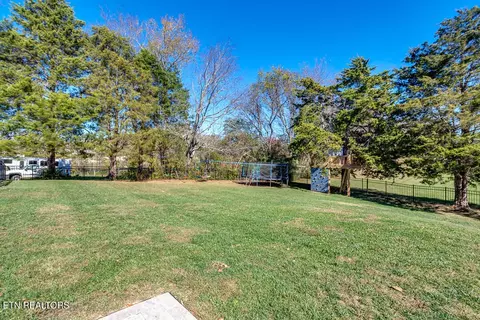 6015 Cate Rd, Powell, TN 37849 photo 55