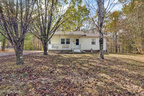152 Oak Hill Dr, Wartburg, TN 37887