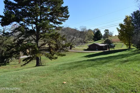 River Rd, Harrogate, TN 37752 photo 5
