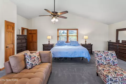 Bedroom - 124 Marble View Dr, Kingston, TN 37763 photo 2 of 8