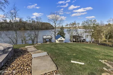 Exterior - 124 Marble View Dr, Kingston, TN 37763 photo 8 of 13