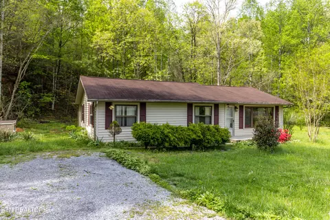 3398 Bell Rd, Sevierville, TN 37862