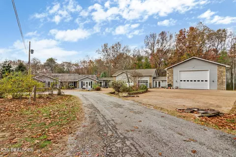 16 Courtenay Ct, Crossville, TN 38558