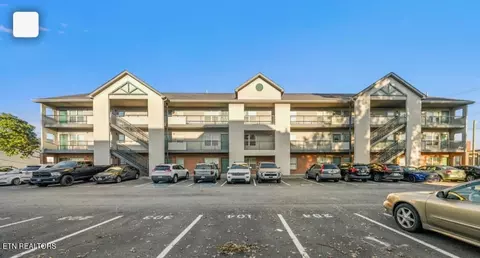 1201 Laurel Ave #304, Knoxville, TN 37916