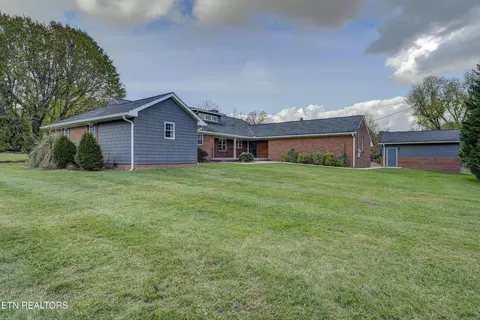 506 E 9th Ave, Johnson City, TN 37601 photo 46