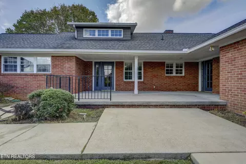 506 E 9th Ave, Johnson City, TN 37601 photo 44