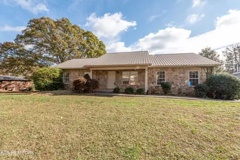 1814 Highland Rd, Maryville, TN 37801