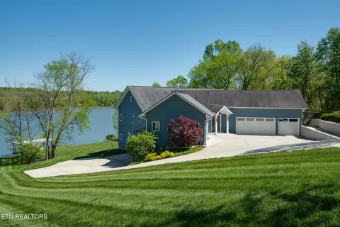 160 Merlot Ct, Loudon, TN 37774