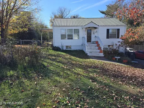 5109 Camelia Rd, Knoxville, TN 37912