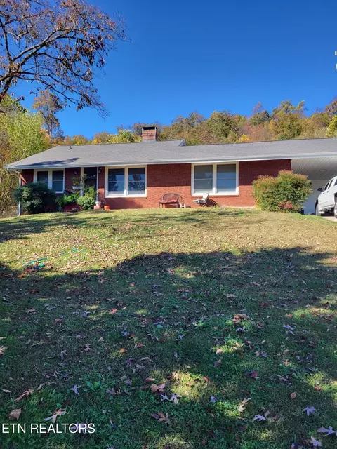 2103 Old Callahan Dr, Knoxville, TN 37912