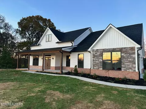 125 Wilshaw Ct, Madisonville, TN 37354