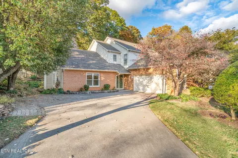 10075 Mccormick Pl, Knoxville, TN 37923