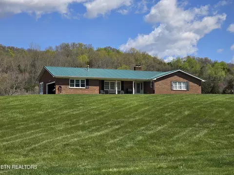 20109 Wilderness Rd, Rose Hill, VA 24281