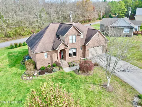 169 Glenstone Cir, Harrogate, TN 37752