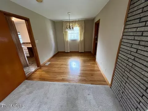 Dining - 154 E Wolf Valley Rd, Heiskell, TN 37754 photo 1 of 2