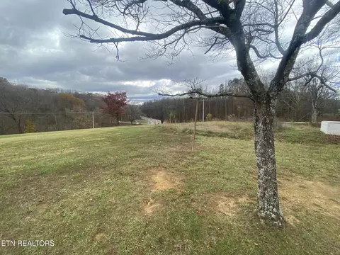 9202 Old Maynardville Pike, Maynardville, TN 37807