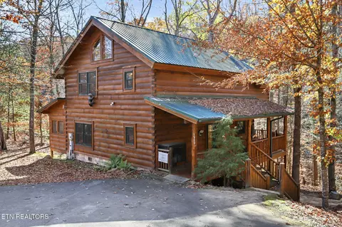 1955 Smoky Cove Rd, Sevierville, TN 37876