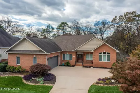 102 Santee Way, Loudon, TN 37774