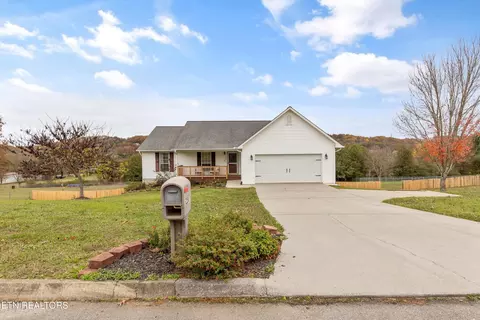 258 Shenendoah Dr, Friendsville, TN 37737