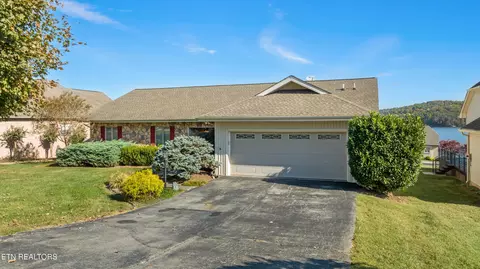 313 Chuniloti Cir, Loudon, TN 37774