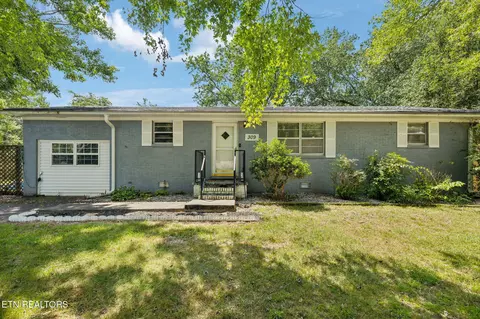 309 Greggview St, Mcminnville, TN 37110