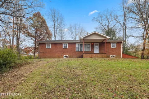 3411 George Light Rd, Knoxville, TN 37931