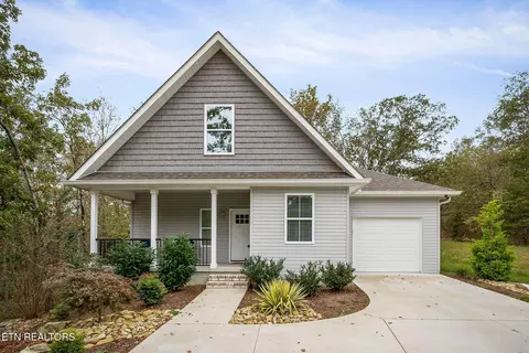 212 Westchester Dr, Crossville, TN 38558