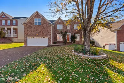 1341 Willowood Rd, Knoxville, TN 37922