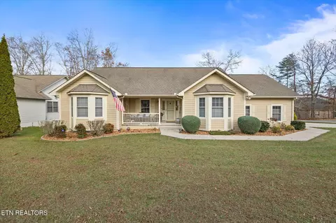 256 Thrushwood Dr, Crossville, TN 38558