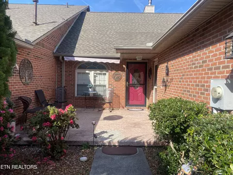 5002 Fairground Pl, Kingston, TN 37763