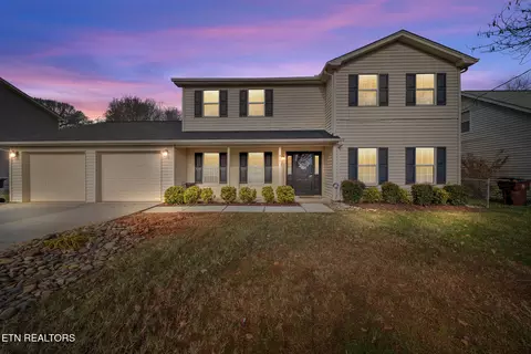 917 View Harbour Rd, Knoxville, TN 37934