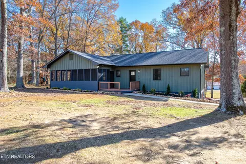4150 Bart Giffin Rd, Maryville, TN 37803