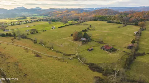 293 Carter Valley Loop, Rogersville, TN 37857