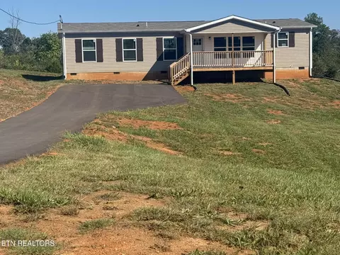 4433 Anna Maria Ln, Strawberry Plains, TN 37871