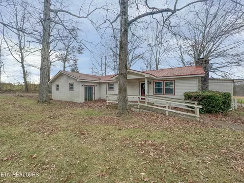163 Drew Howard Rd, Crossville, TN 38558