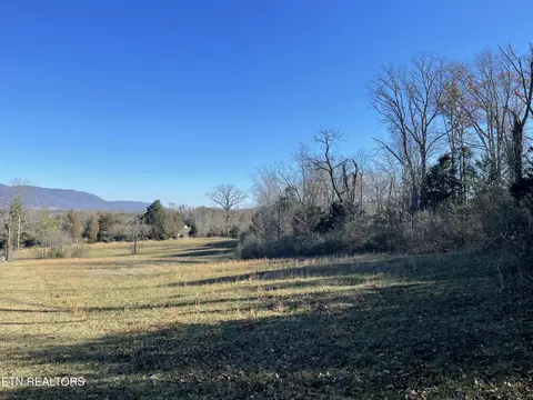 Knoxville Hollow Rd, La Follette, TN 37766