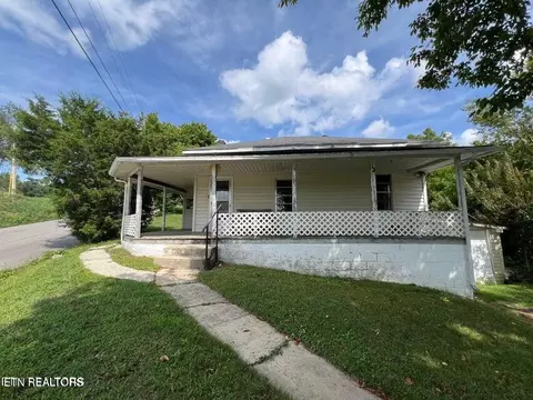 121 Sexton Ln, Oneida, TN 37841