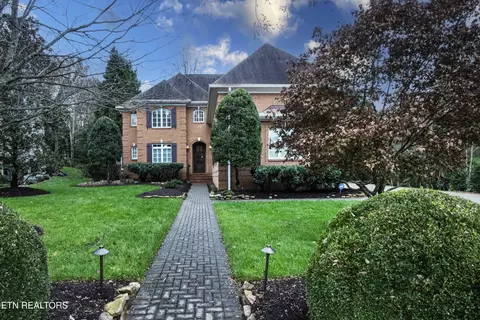 708 Prince George Parish Dr, Knoxville, TN 37934