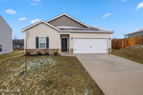 112 Xavier Ct, Maryville, TN 37804
