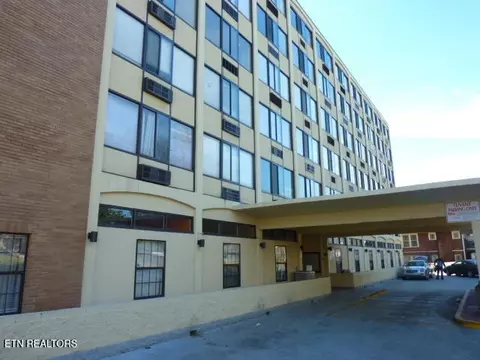 1700 Clinch Ave #104, Knoxville, TN 37916