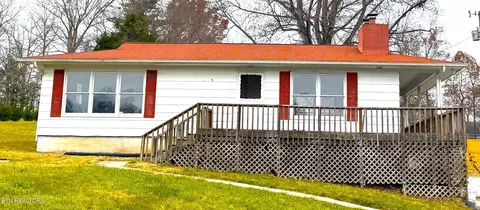 7225 Bell Rd, Knoxville, TN 37918