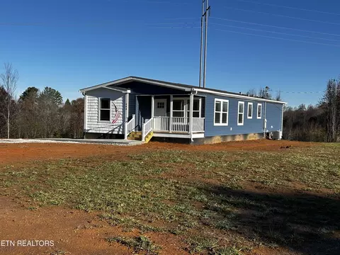 143 Hill Loop Cir, Madisonville, TN 37354