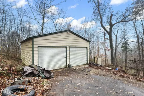 114 Loop Rd, Powell, TN 37849 photo 38