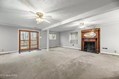 114 Loop Rd, Powell, TN 37849 photo 21