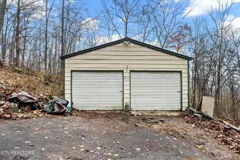 114 Loop Rd, Powell, TN 37849 photo 37