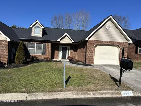 4809 Beverly Field Way, Knoxville, TN 37918