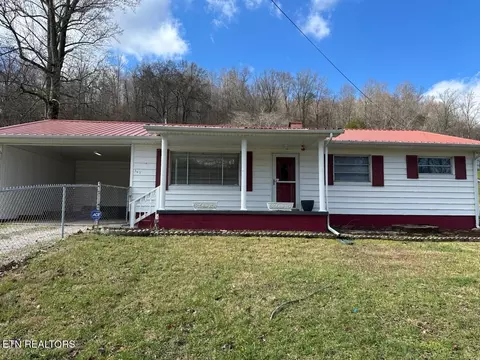 362 Lake Ln, Caryville, TN 37714
