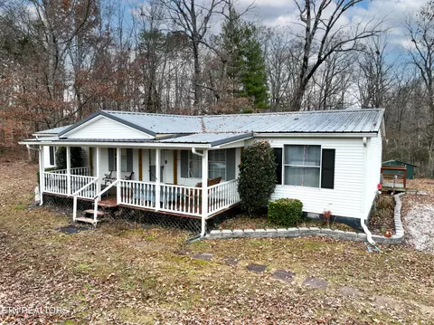 8559 New Hwy 68, Tellico Plains, TN 37385