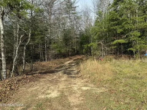 132 Coon Hollow Road, Sunbright, TN 37872