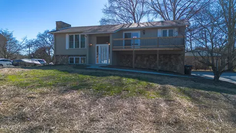 852 Lakewood Dr, Jefferson City, TN 37760